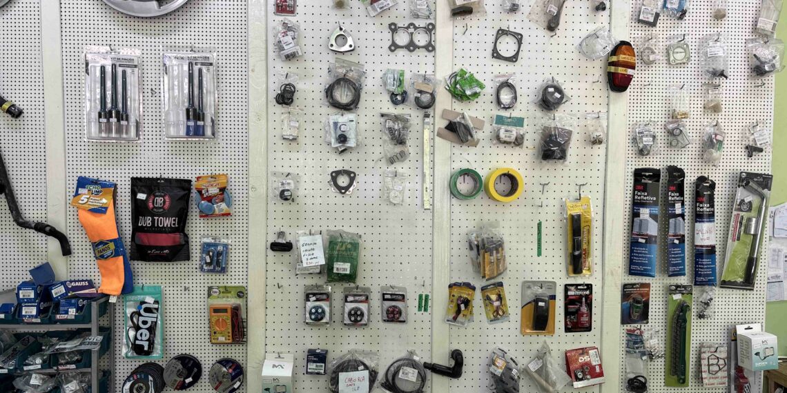 Mostruário de autopeças 3